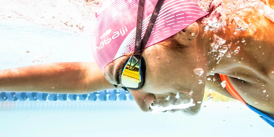 چگونه بهترین انتخاب عینک شنا را داشته باشیم